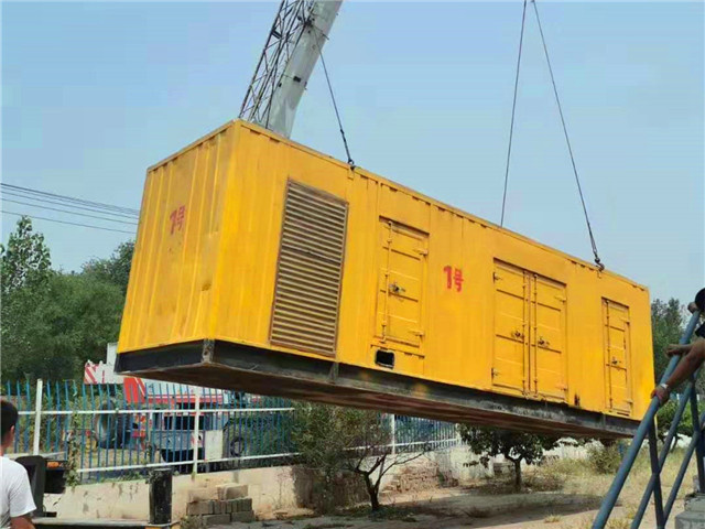 哈巴河300KW柴油发电机组油耗是多少?