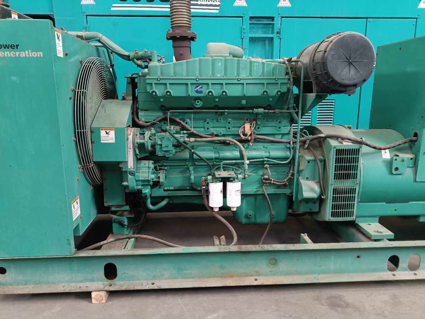 哈巴河过载会对 600kW 柴油发电机组造成哪些损害？
