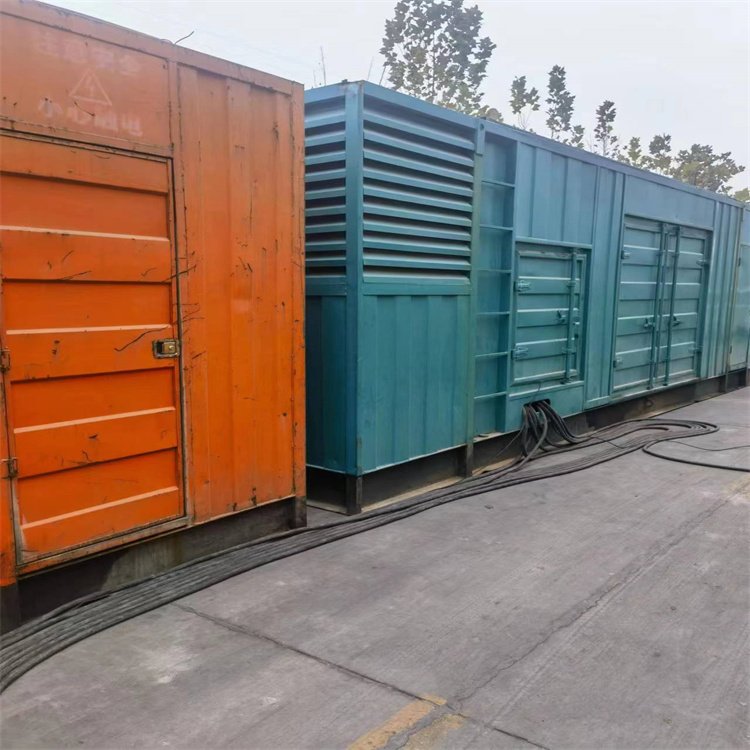 哈巴河如何选择适合 600kW 柴油发电机组的热继电器？